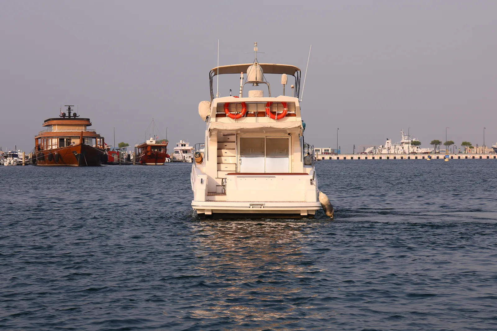 2008 Majesty 44 Motor Yacht